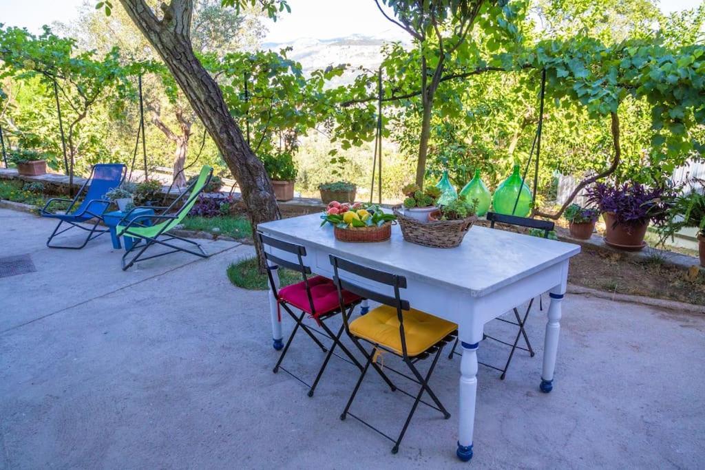 Amalfi Coast, Positano, Sorrento, Capri, Garden, Villa Carcara Colli di Fontanelle Экстерьер фото